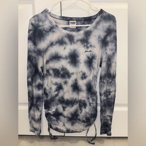 PINK Victoria's Secret Black and White Tie-Dye Long Sleeve Tee